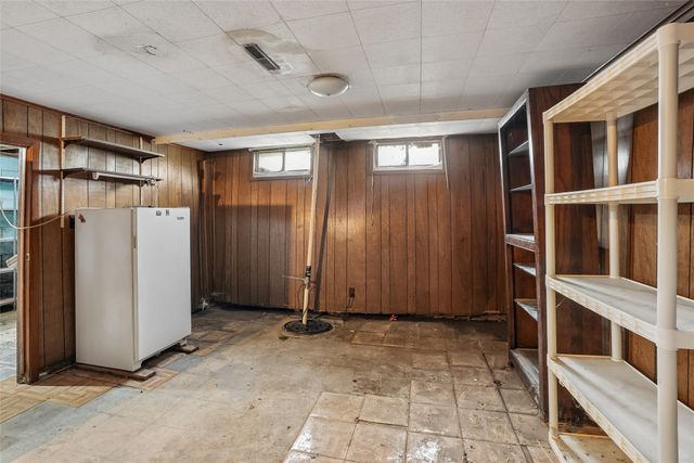 4434 SE 3rd Street, Des Moines, IA 50315