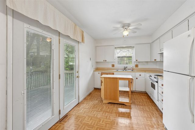 4434 SE 3rd Street, Des Moines, IA 50315