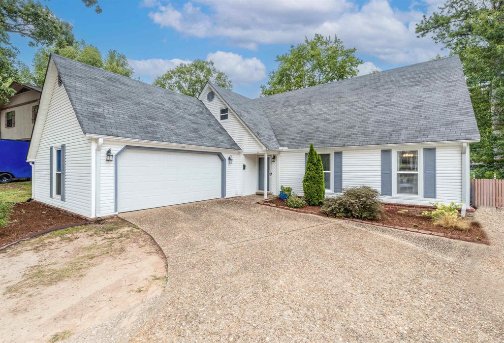 6312 Allwood Dr, North Little Rock, AR 72118