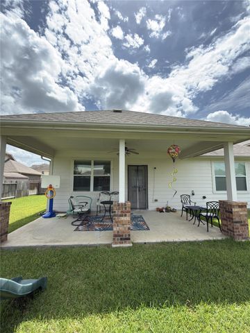 30723 Legends Ridge Dr, Spring, TX 77386