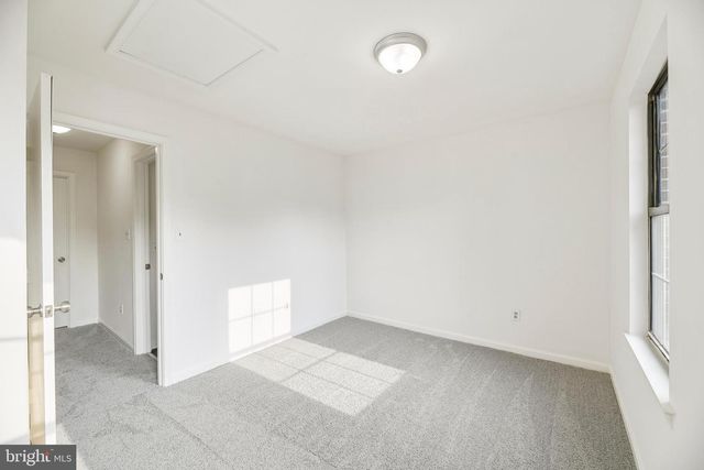 6866 CHASEWOOD CIR, Centreville, VA 20121