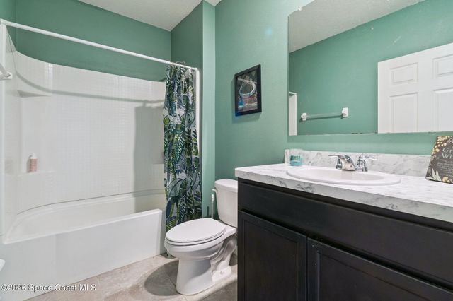 886 Pyracantha Street NW, Palm Bay, FL 32907
