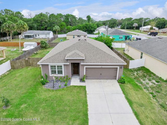 886 Pyracantha Street NW, Palm Bay, FL 32907