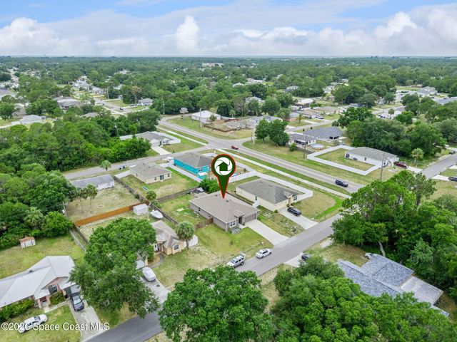 886 Pyracantha Street NW, Palm Bay, FL 32907