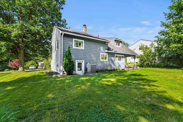 51 Hadley Rd, Framingham, MA 01701