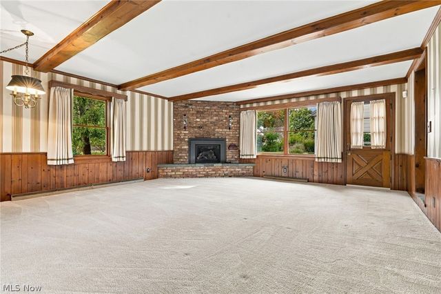 302 Summit Street SW, North Canton, OH 44720
