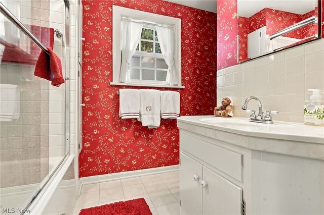 302 Summit Street SW, North Canton, OH 44720