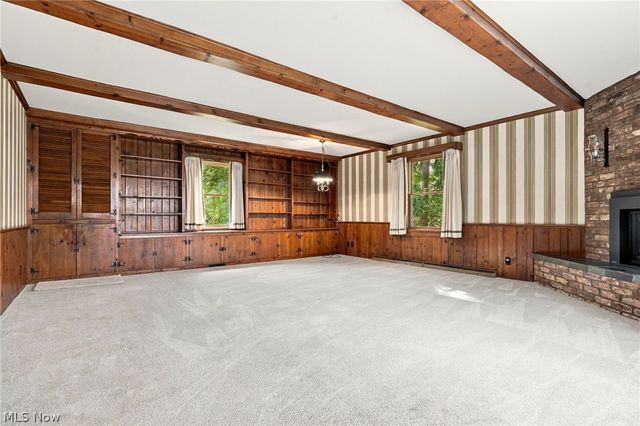 302 Summit Street SW, North Canton, OH 44720