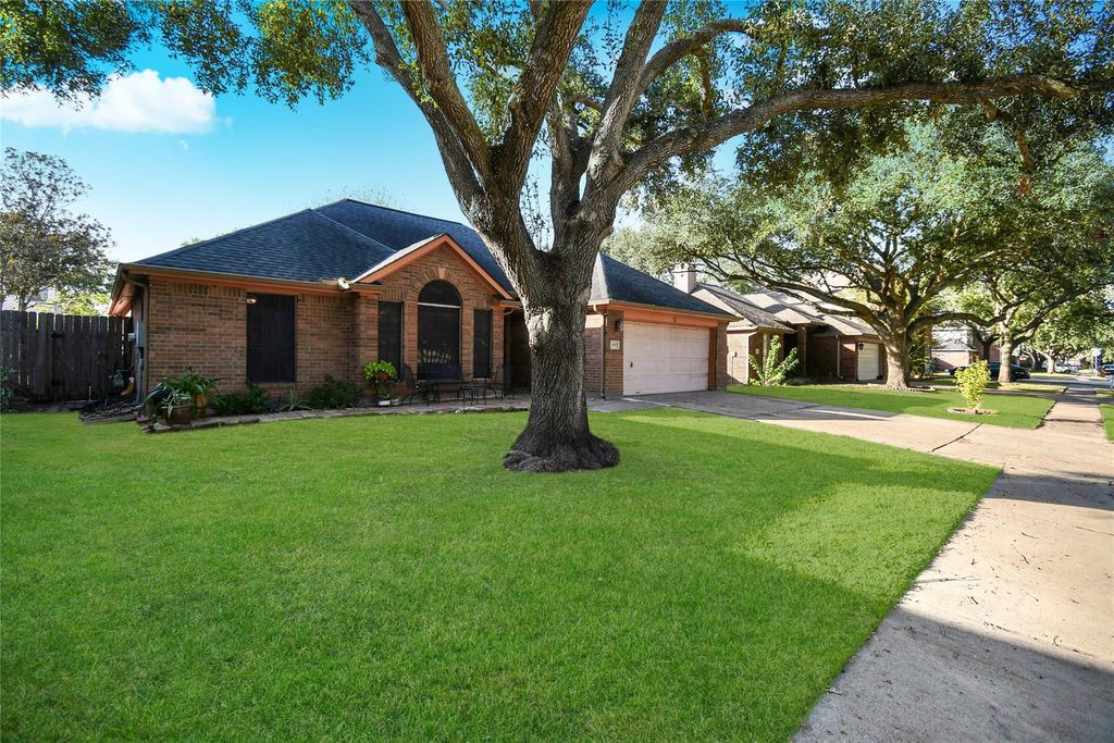 1419 Hudgens Avenue, Katy, TX 77493