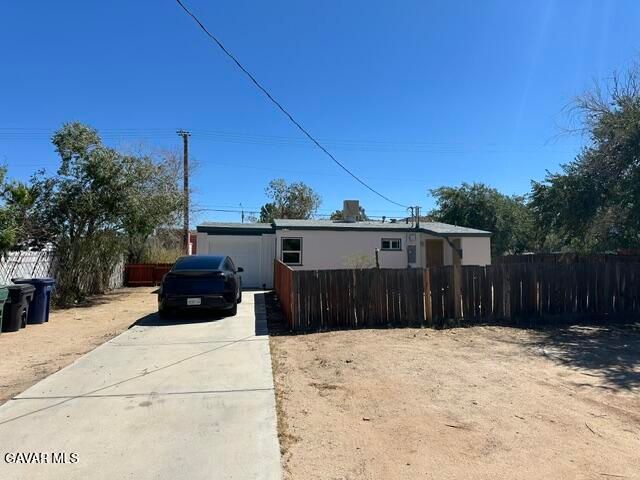 1105 Elizabeth Lake Road, Palmdale, CA 93551