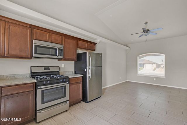 159 Homedale Drive, El Paso, TX 79928