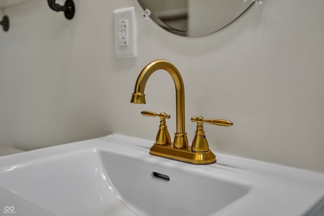5222 E State Rd 46, Bloomington, IN 47401