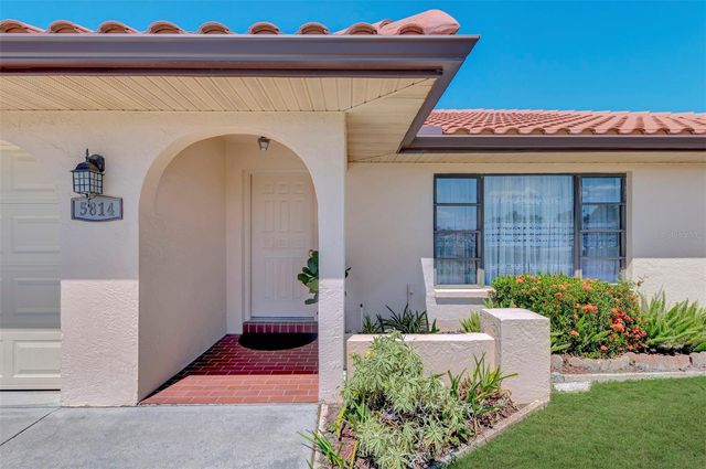 5814 JACKSON LANE, Venice, FL 34293