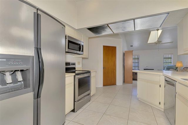5814 JACKSON LANE, Venice, FL 34293
