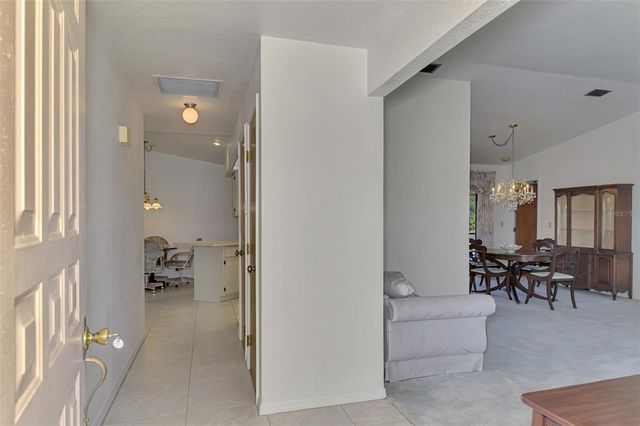 5814 JACKSON LANE, Venice, FL 34293
