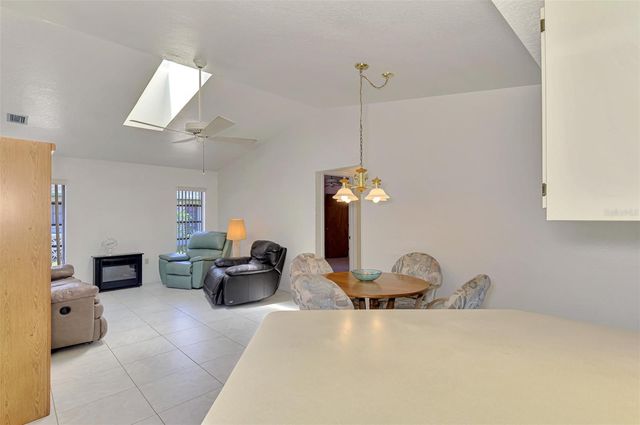5814 JACKSON LANE, Venice, FL 34293