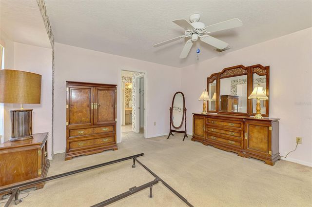 5814 JACKSON LANE, Venice, FL 34293