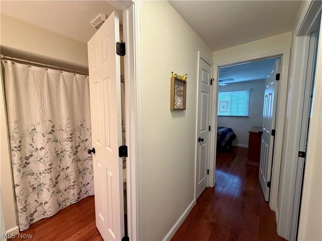 875 Princeton Avenue, Amherst, OH 44001