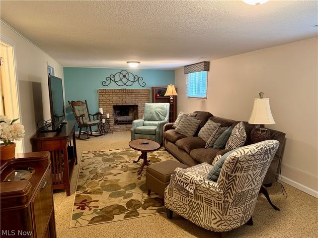 875 Princeton Avenue, Amherst, OH 44001