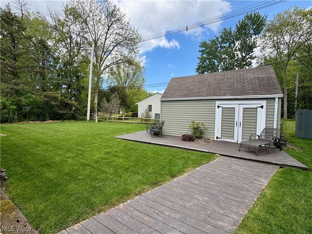 875 Princeton Avenue, Amherst, OH 44001
