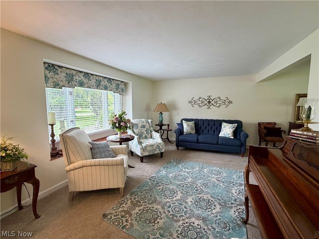 875 Princeton Avenue, Amherst, OH 44001