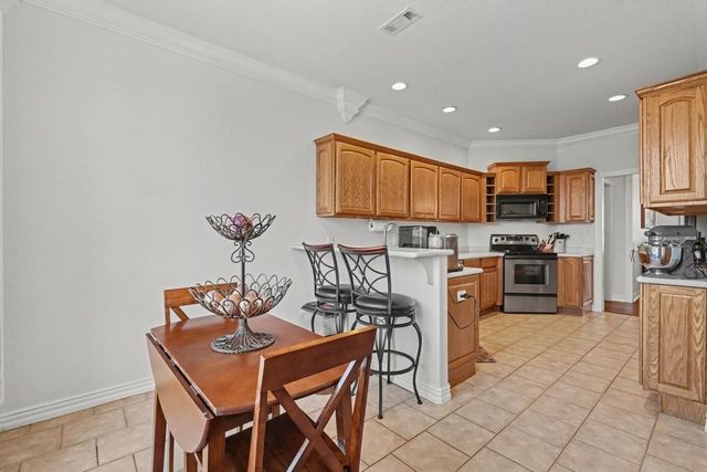 2959 N Dorchester Drive, Fayetteville, AR 72703