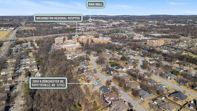 2959 N Dorchester Drive, Fayetteville, AR 72703