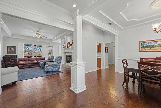 2959 N Dorchester Drive, Fayetteville, AR 72703