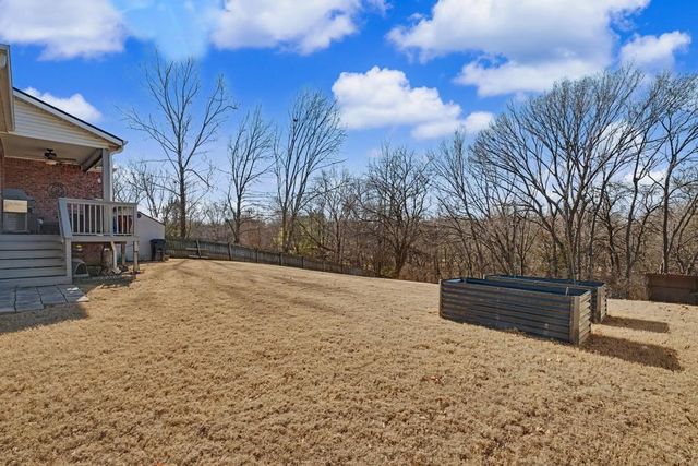 2959 N Dorchester Drive, Fayetteville, AR 72703