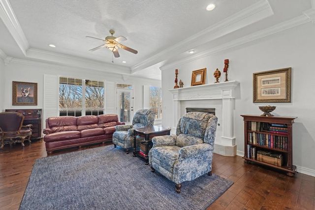 2959 N Dorchester Drive, Fayetteville, AR 72703