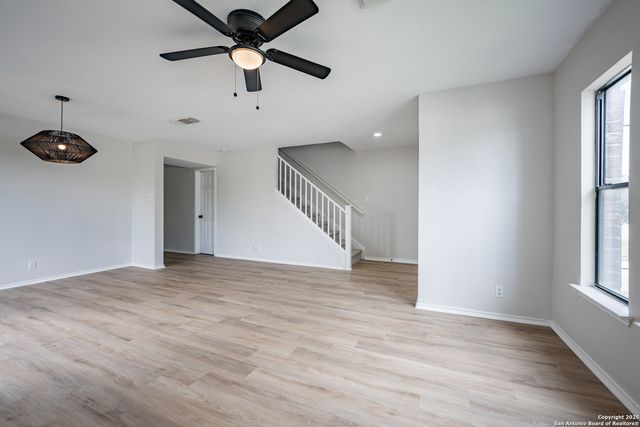 11203 Berkley Sq, San Antonio, TX 78249