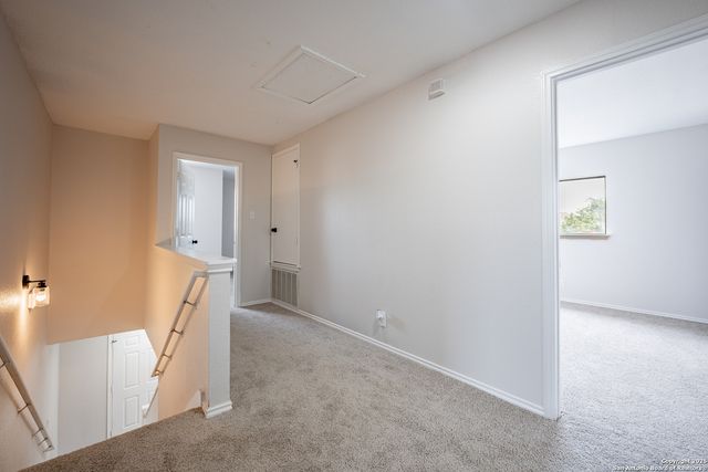 11203 Berkley Sq, San Antonio, TX 78249