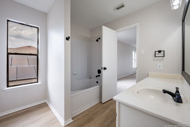 11203 Berkley Sq, San Antonio, TX 78249