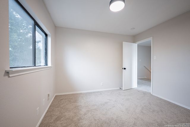 11203 Berkley Sq, San Antonio, TX 78249