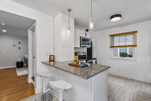 2848 Edgewood Avenue S, Saint Louis Park, MN 55426