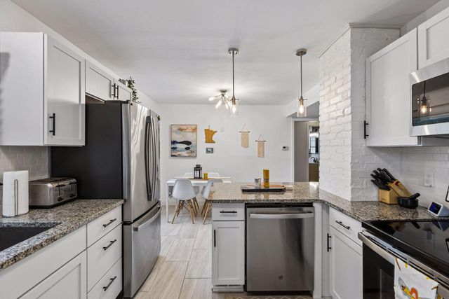 2848 Edgewood Avenue S, Saint Louis Park, MN 55426