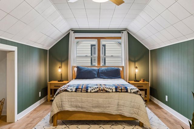 2848 Edgewood Avenue S, Saint Louis Park, MN 55426