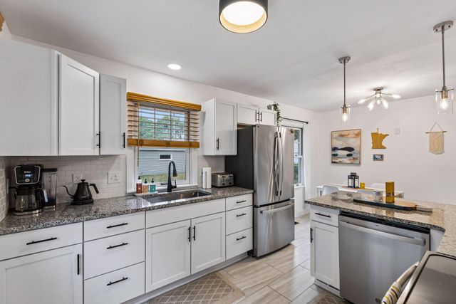 2848 Edgewood Avenue S, Saint Louis Park, MN 55426
