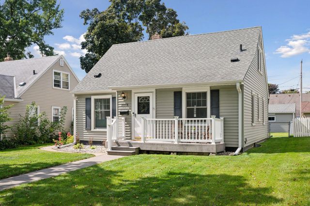 2848 Edgewood Avenue S, Saint Louis Park, MN 55426