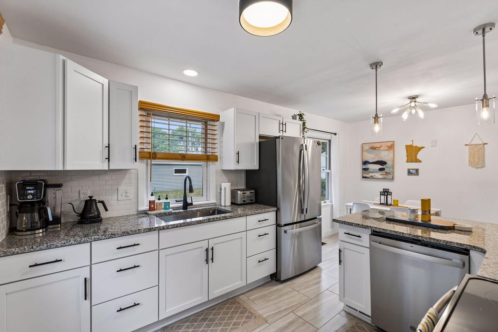2848 Edgewood Avenue S, Saint Louis Park, MN 55426 — photo 4