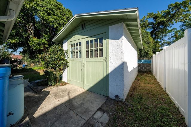 226 4TH STREET NE, Winter Haven, FL 33881