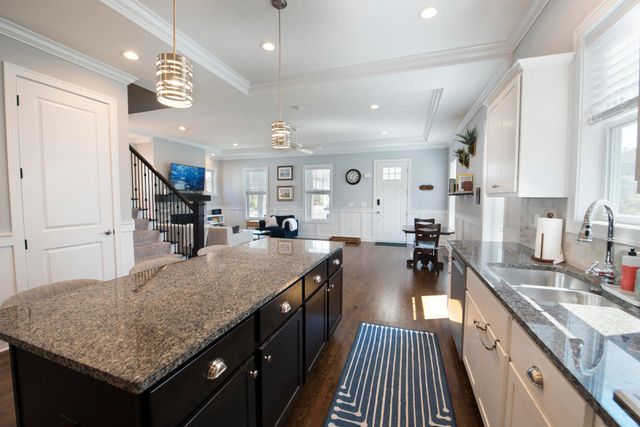 5766 Hickory Drive, Lewis Center, OH 43035