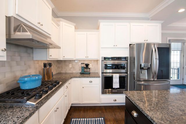 5766 Hickory Drive, Lewis Center, OH 43035