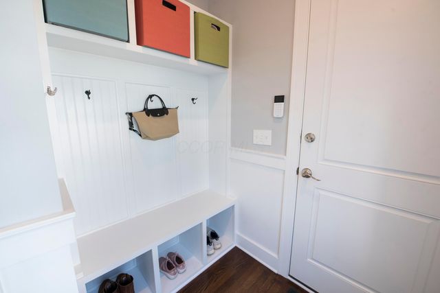 5766 Hickory Drive, Lewis Center, OH 43035