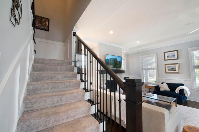 5766 Hickory Drive, Lewis Center, OH 43035