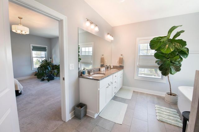 5766 Hickory Drive, Lewis Center, OH 43035