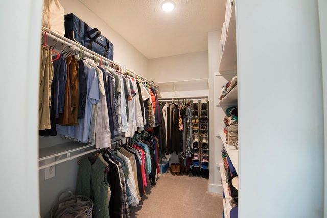 5766 Hickory Drive, Lewis Center, OH 43035