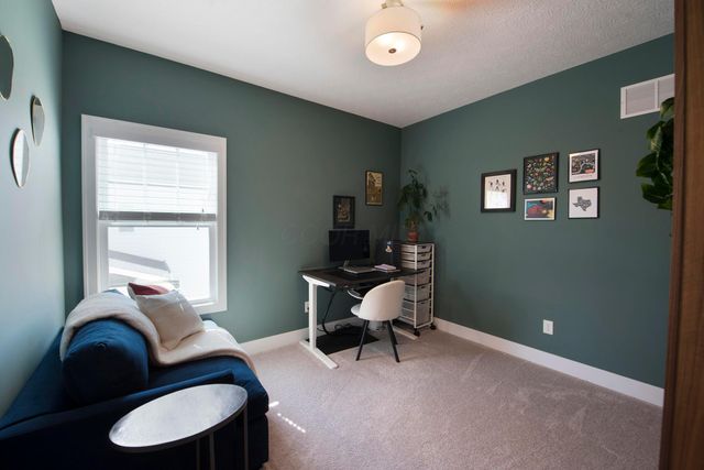 5766 Hickory Drive, Lewis Center, OH 43035