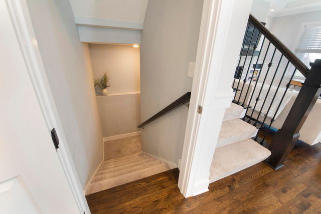 5766 Hickory Drive, Lewis Center, OH 43035