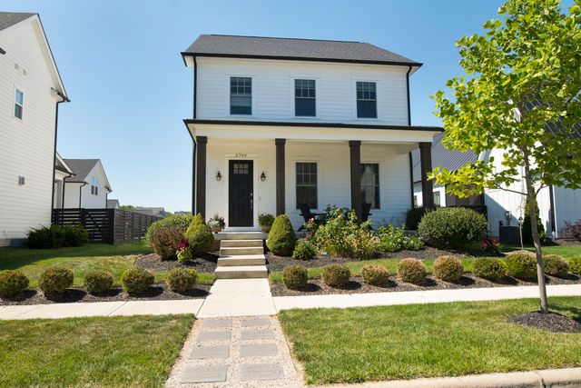 5766 Hickory Drive, Lewis Center, OH 43035